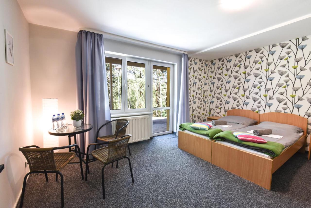 Kamion Osrodek Wypoczynkowy Hotel Wierzchlas ภายนอก รูปภาพ